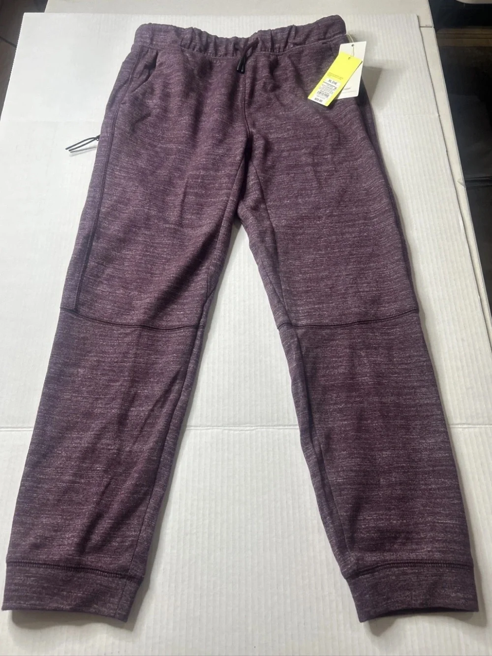 All In Motion Youth XL (14/16) Alluring Burgundy Jogger Pants w Pocket NWT